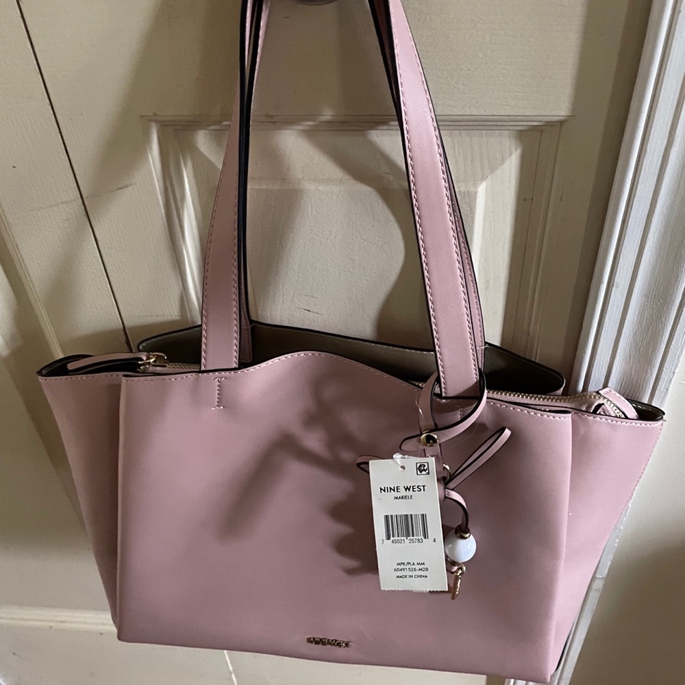 NWT ~ Nine West Mariele Shopper 👜